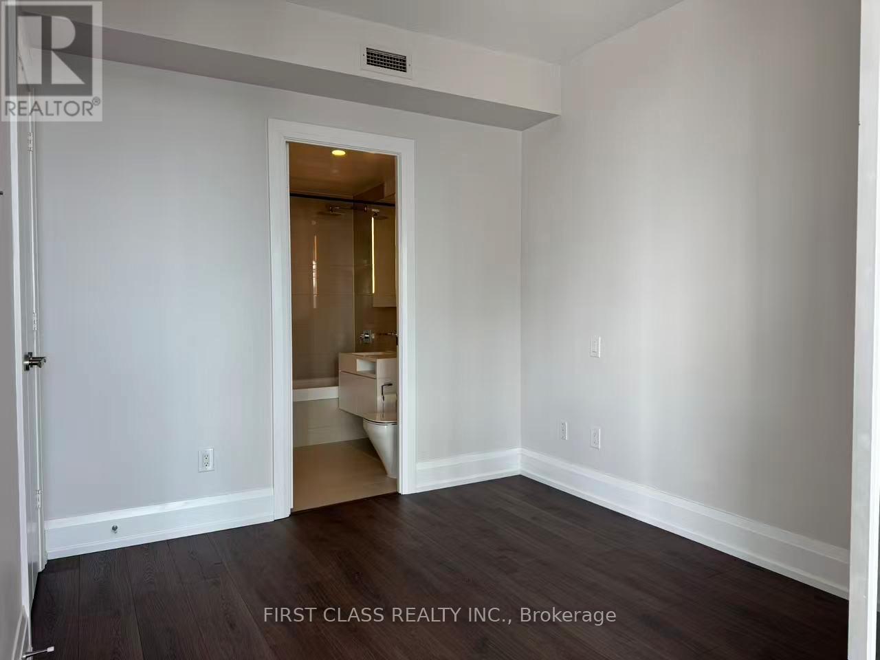 4601 - 45 Charles Street E, Toronto, Ontario  M4Y 1S2 - Photo 6 - C12450391