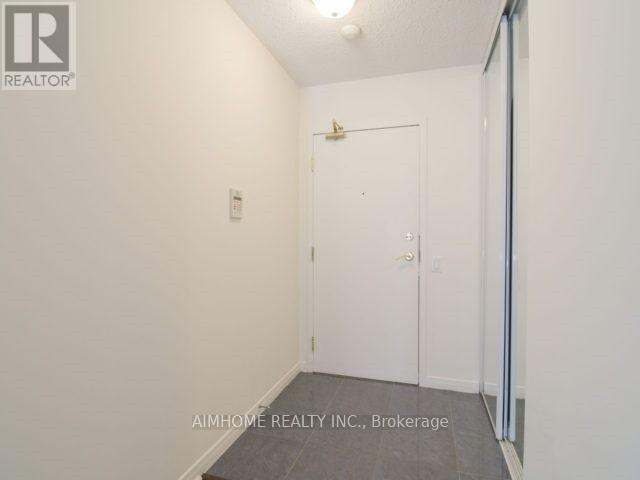 2607 - 33 Empress Avenue, Toronto, Ontario  M2N 6Y7 - Photo 5 - C12450397