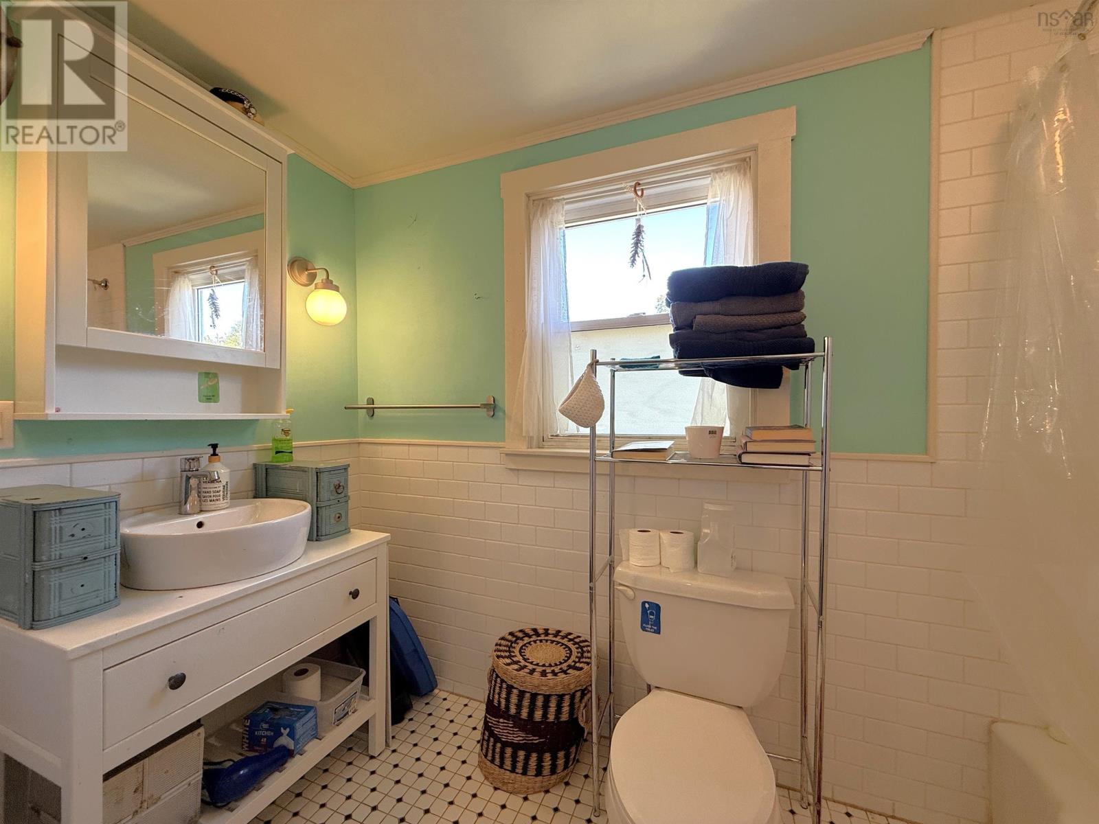 275 Dufferin Street, Lunenburg, Nova Scotia  B0J 2C0 - Photo 24 - 202525319
