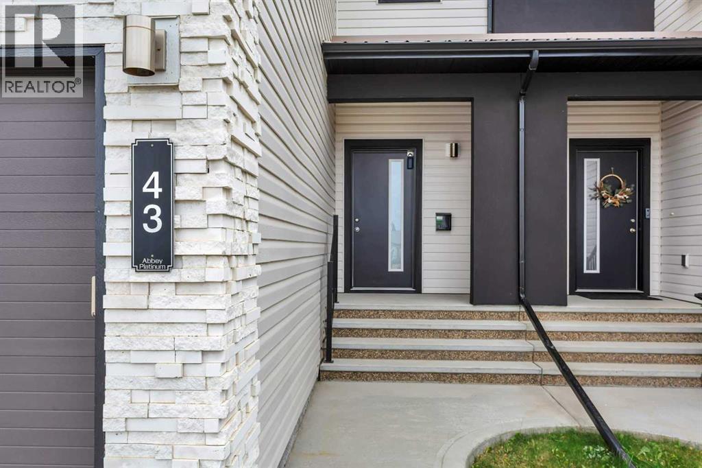 43 Palmer Circle, Blackfalds, Alberta  T4M 0N7 - Photo 3 - A2261797