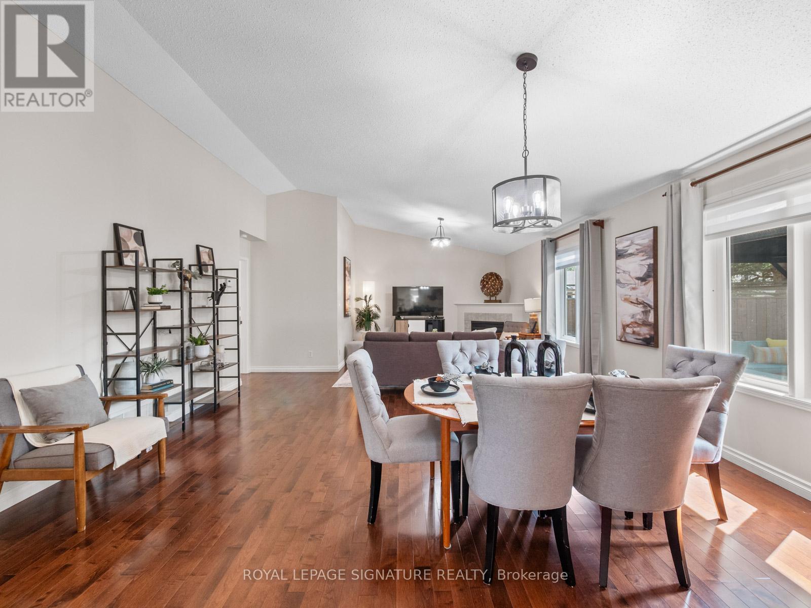 33 Steelhead Lane, Clarington (Newcastle), Ontario  L1B 1B3 - Photo 7 - E12450387