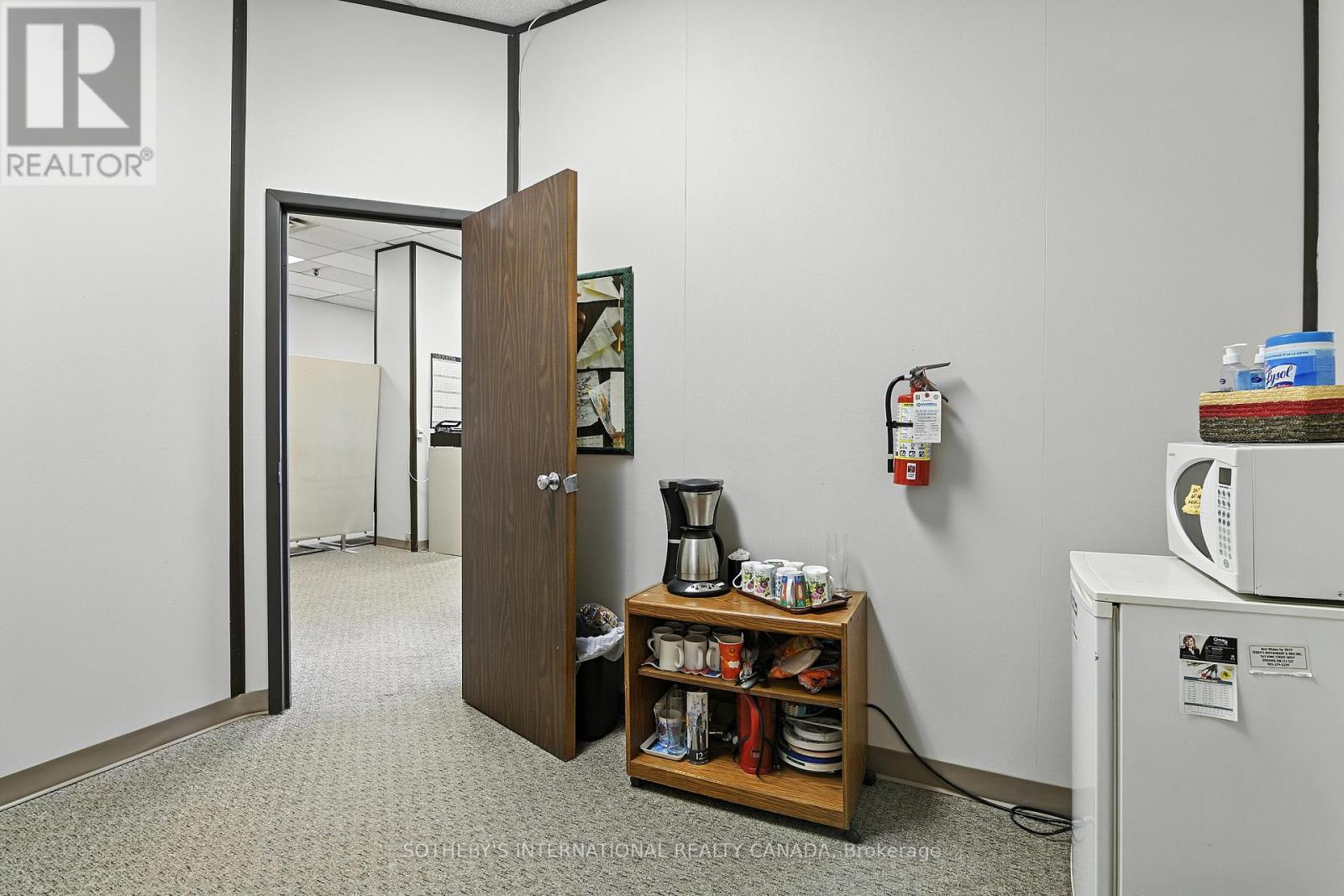 101 - 50 Richmond Street E, Oshawa (O'neill), Ontario  L1G 7C9 - Photo 22 - E12450439