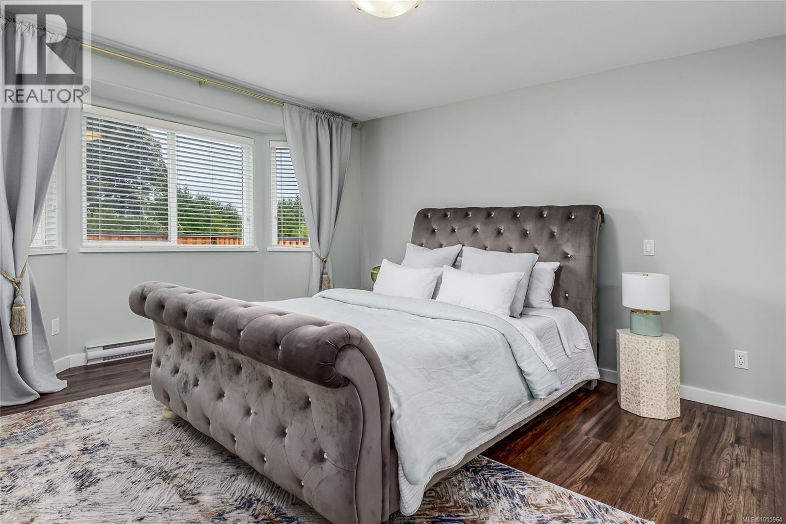 890 Waddington Cres, Courtenay, British Columbia  V9N 9H7 - Photo 5 - 1015964