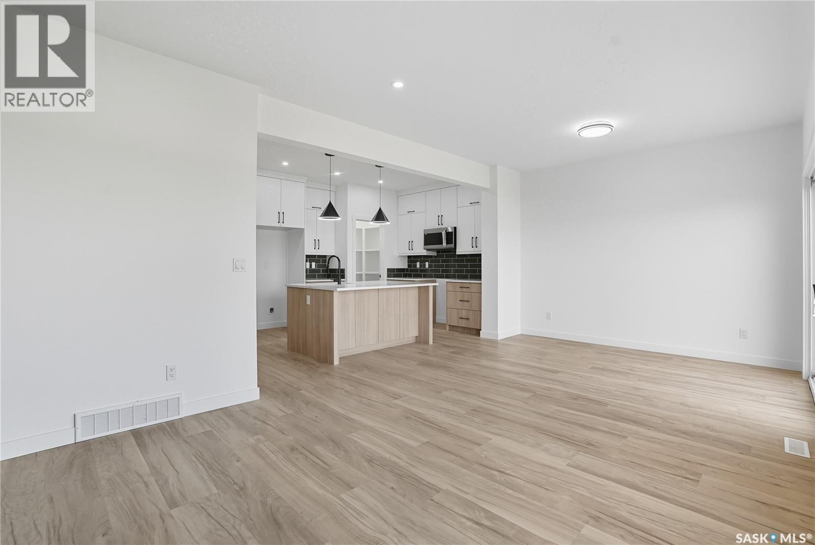 311 Sharma Crescent, Saskatoon, Saskatchewan  S7W 1L1 - Photo 18 - SK020319