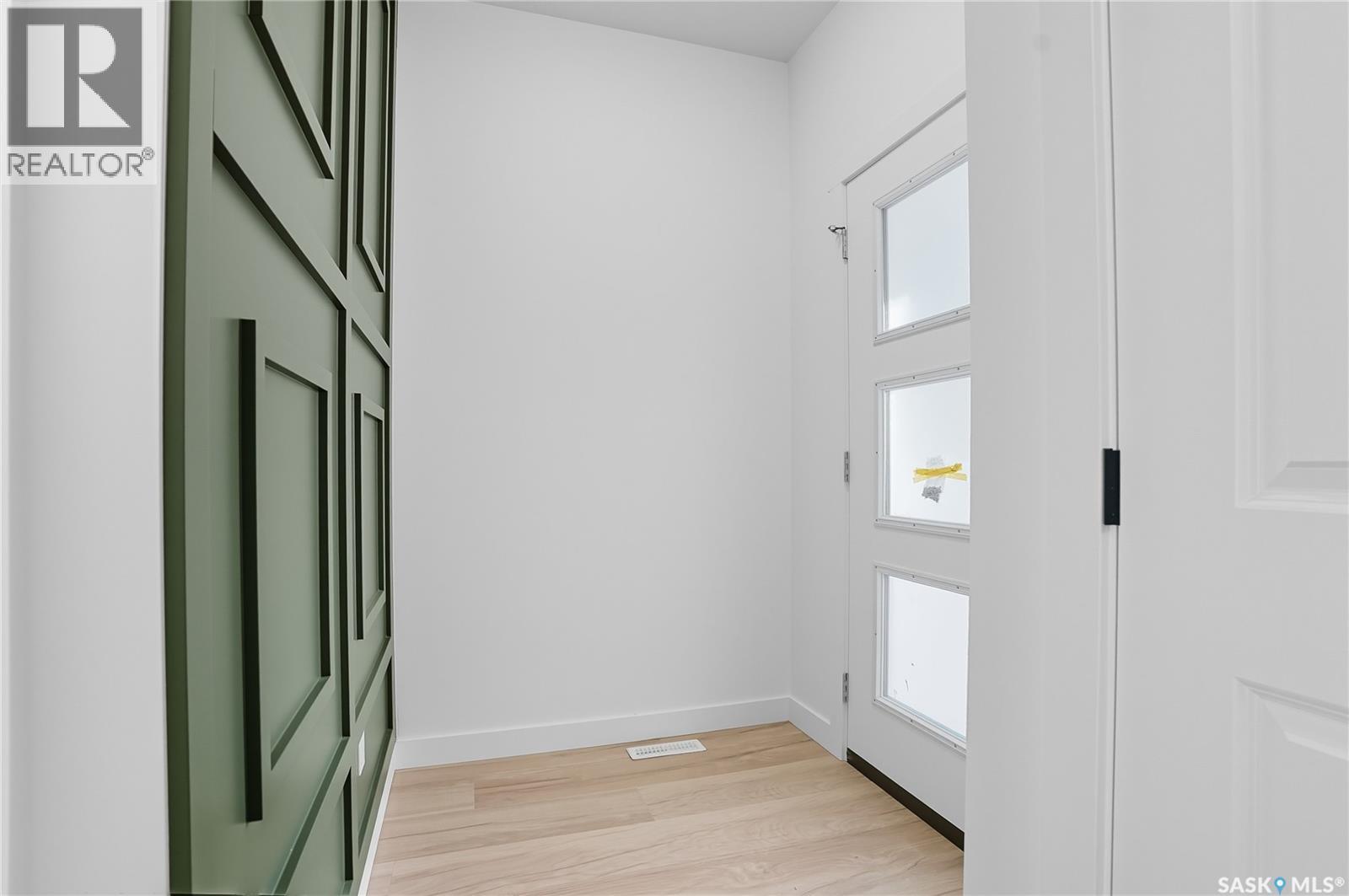 311 Sharma Crescent, Saskatoon, Saskatchewan  S7W 1L1 - Photo 3 - SK020319