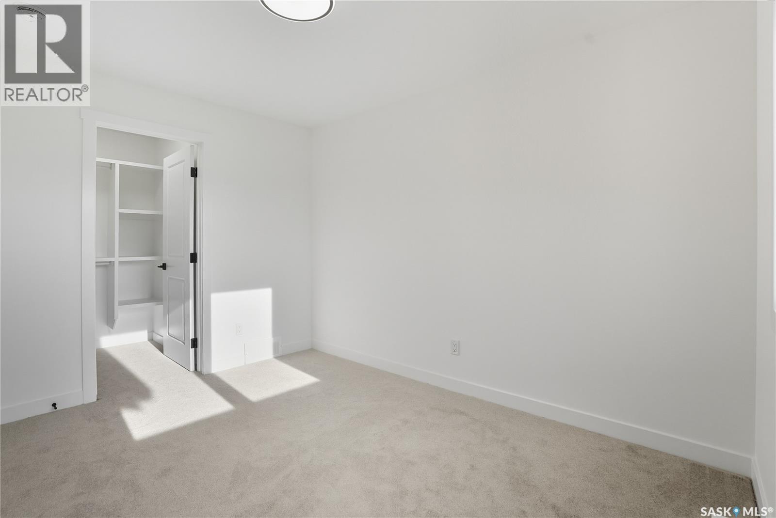 311 Sharma Crescent, Saskatoon, Saskatchewan  S7W 1L1 - Photo 33 - SK020319