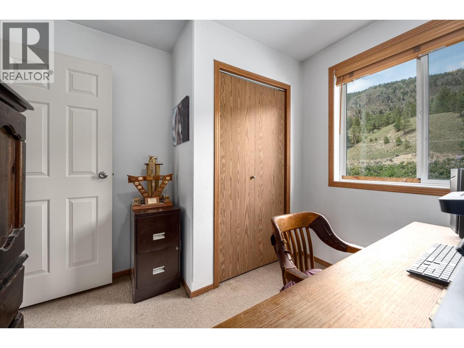 2225 Hazelhurst Road, Merritt, British Columbia  V1K 1N7 - Photo 33 - 10348446