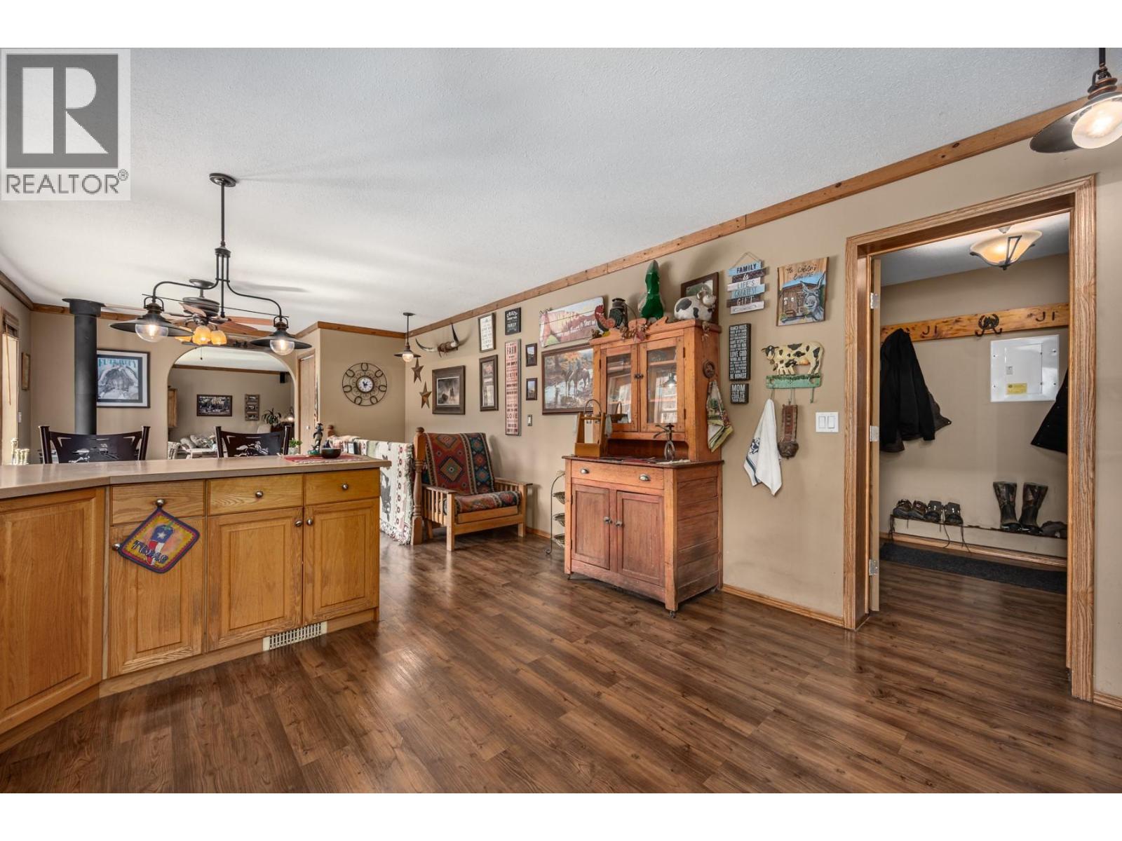 2225 Hazelhurst Road, Merritt, British Columbia  V1K 1N7 - Photo 20 - 10348446