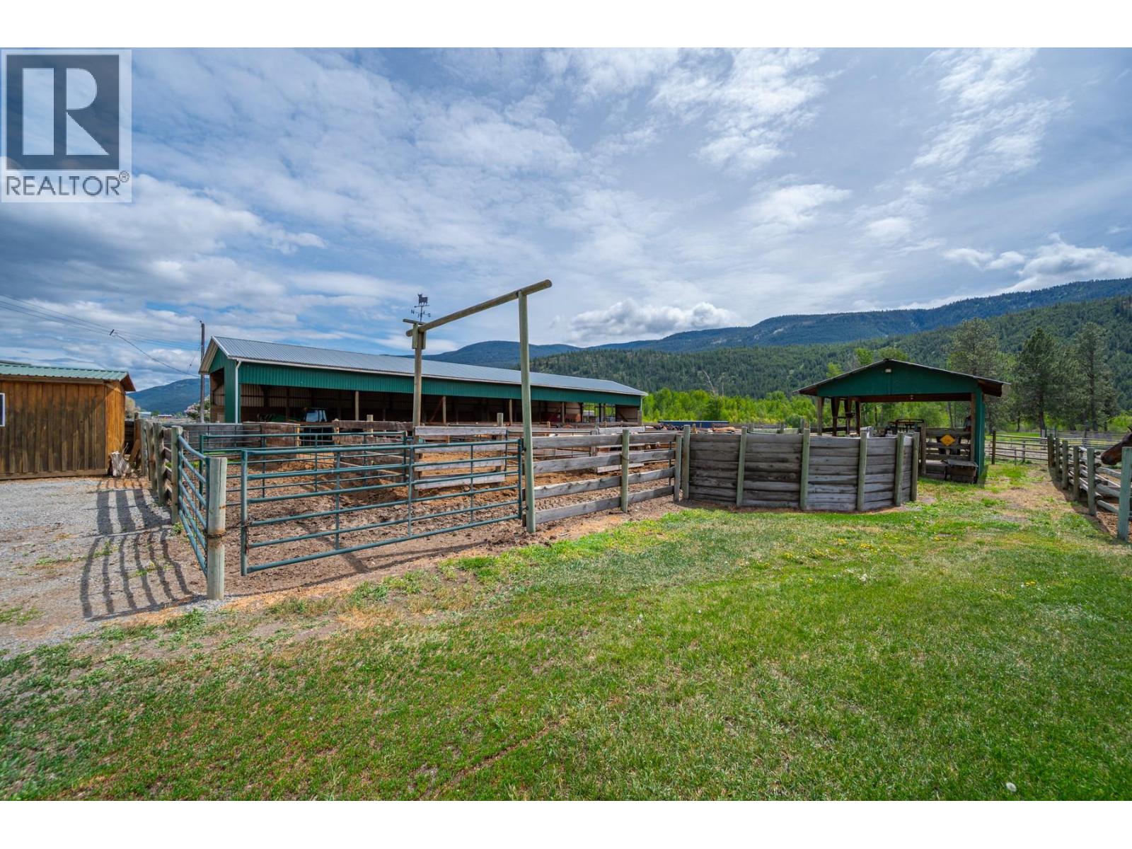 2225 Hazelhurst Road, Merritt, British Columbia  V1K 1N7 - Photo 55 - 10348446