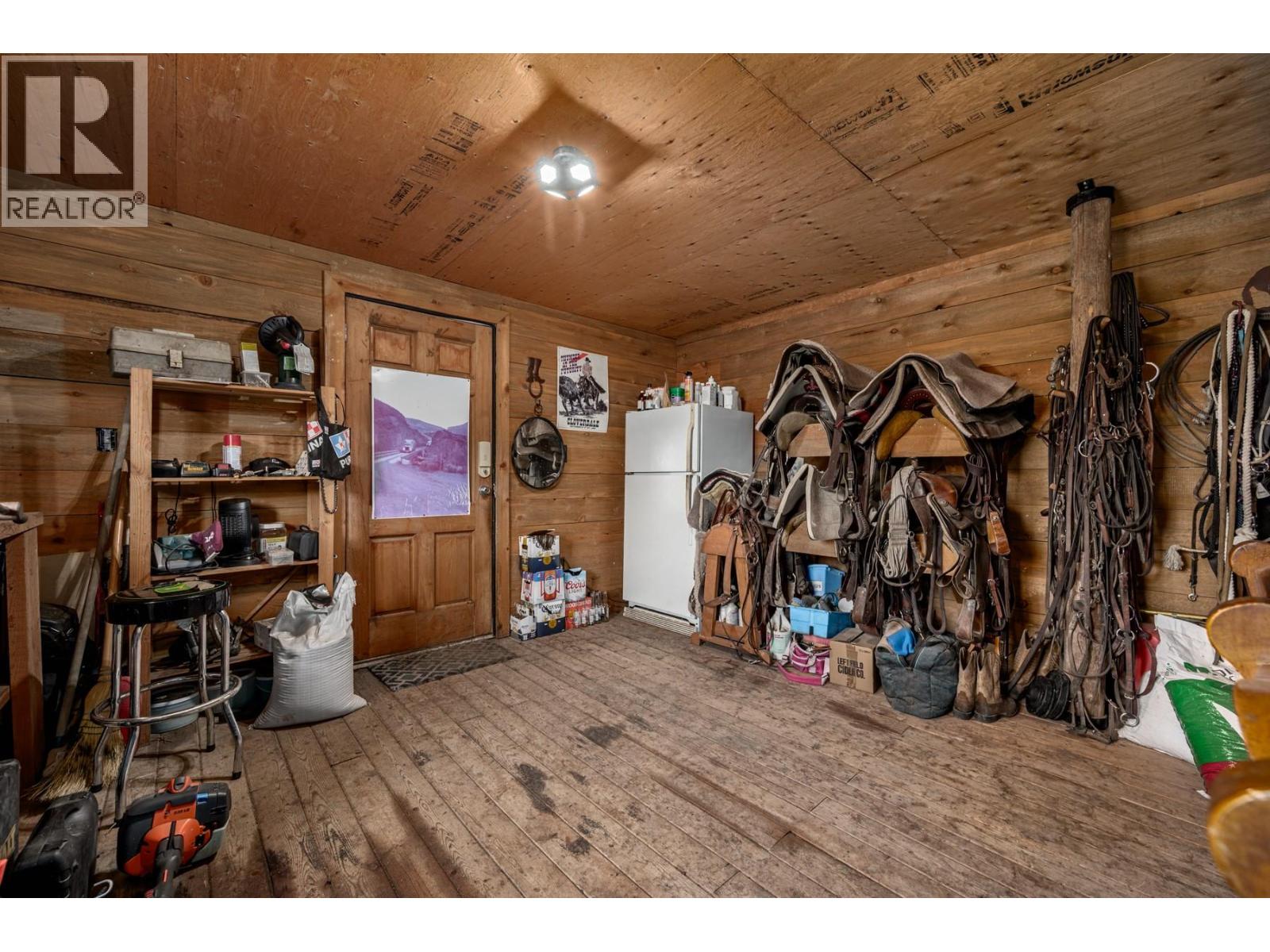 2225 Hazelhurst Road, Merritt, British Columbia  V1K 1N7 - Photo 48 - 10348446
