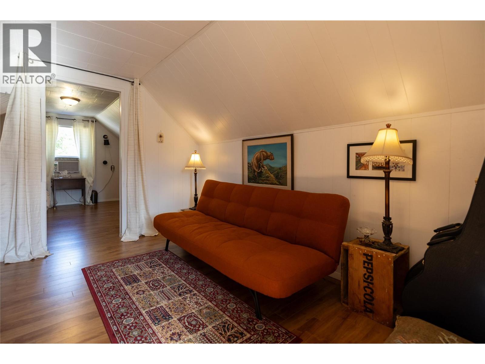 1324 Cedar Street, Nelson, British Columbia  V1L 2E8 - Photo 54 - 10359200