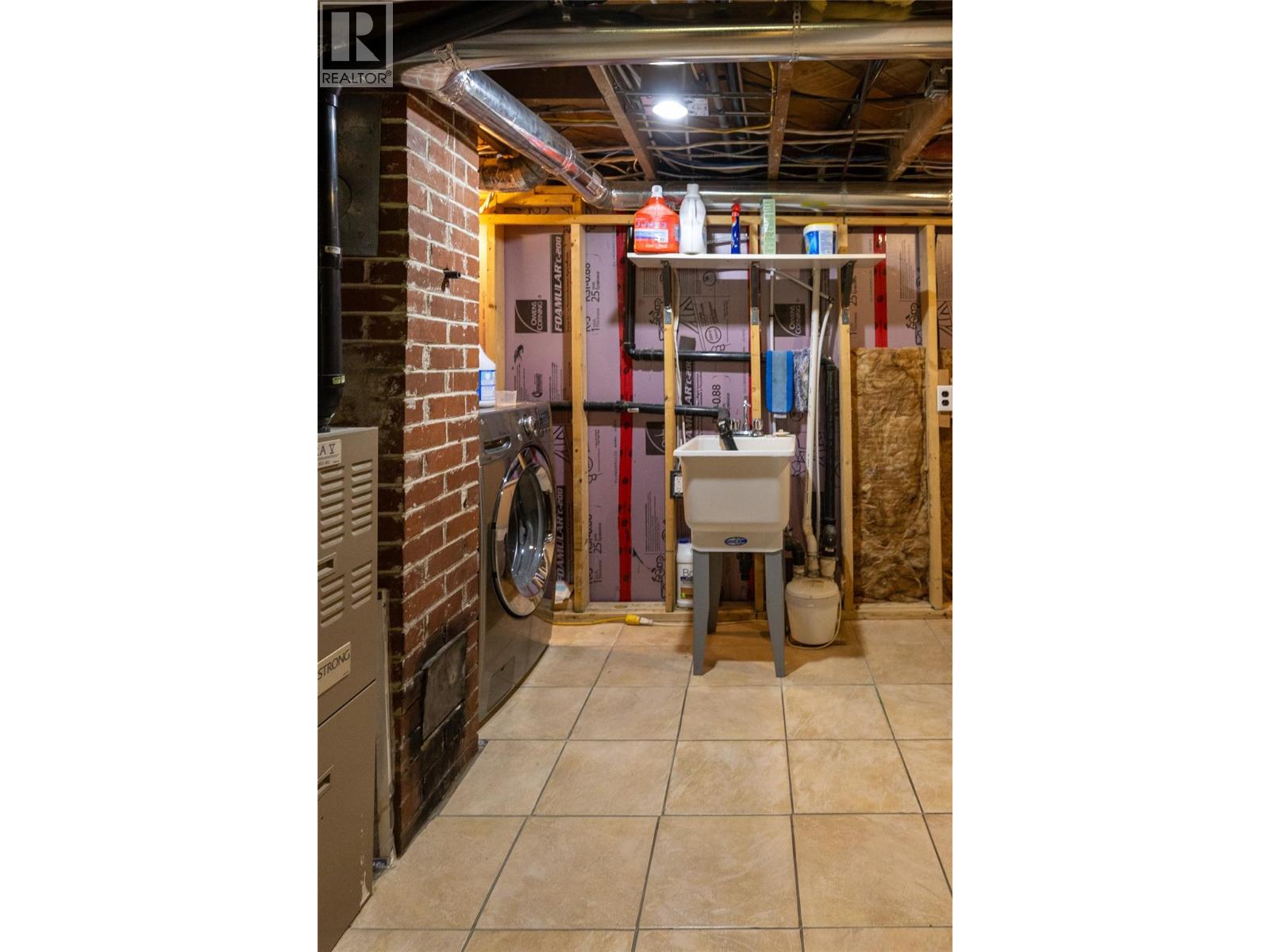 1324 Cedar Street, Nelson, British Columbia  V1L 2E8 - Photo 62 - 10359200