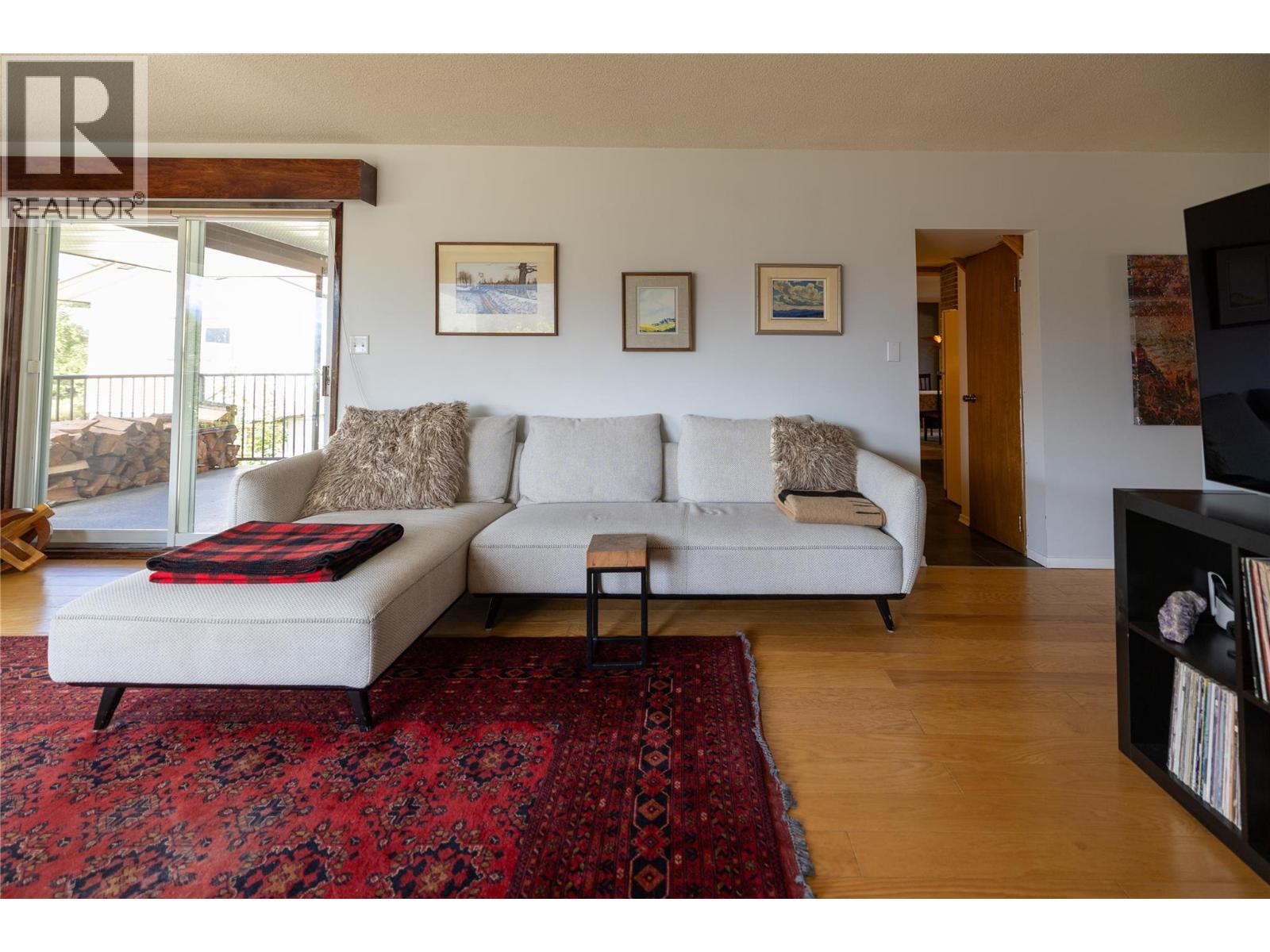 1324 Cedar Street, Nelson, British Columbia  V1L 2E8 - Photo 39 - 10359200