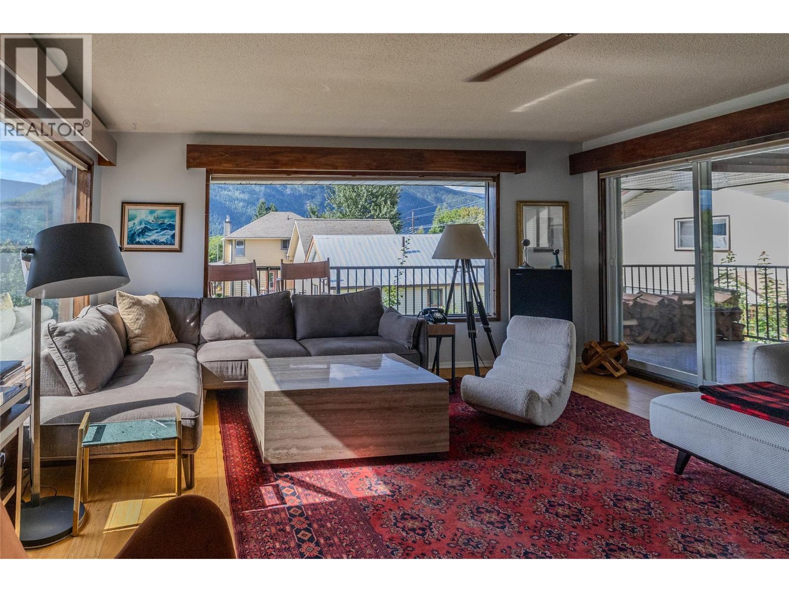 1324 Cedar Street, Nelson, British Columbia  V1L 2E8 - Photo 32 - 10359200