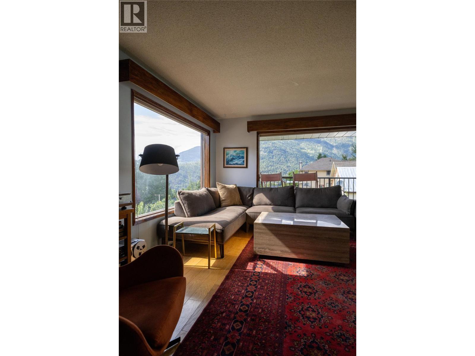 1324 Cedar Street, Nelson, British Columbia  V1L 2E8 - Photo 33 - 10359200