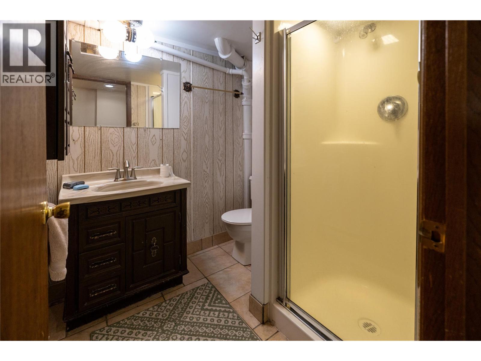 1324 Cedar Street, Nelson, British Columbia  V1L 2E8 - Photo 73 - 10359200