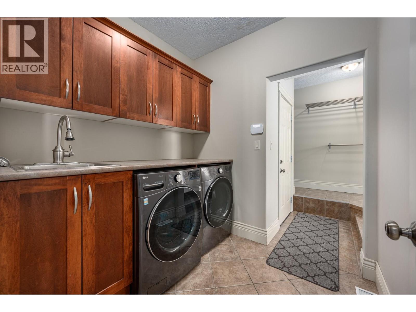 4150 Walters Street, Merritt, British Columbia  V1K 1C6 - Photo 21 - 10362417