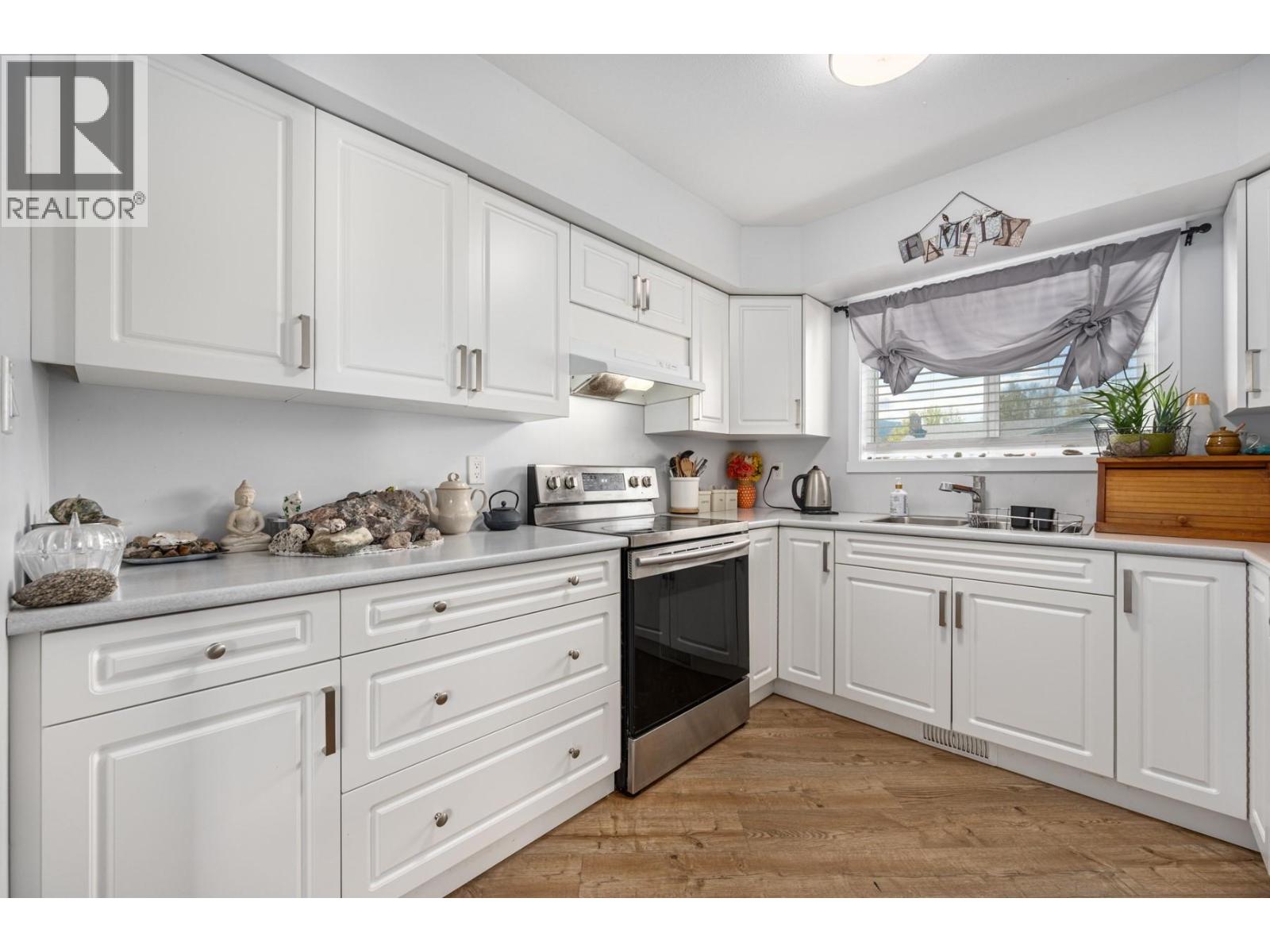 2101 Blackwell Avenue, Merritt, British Columbia  V1K 1H7 - Photo 7 - 10363997