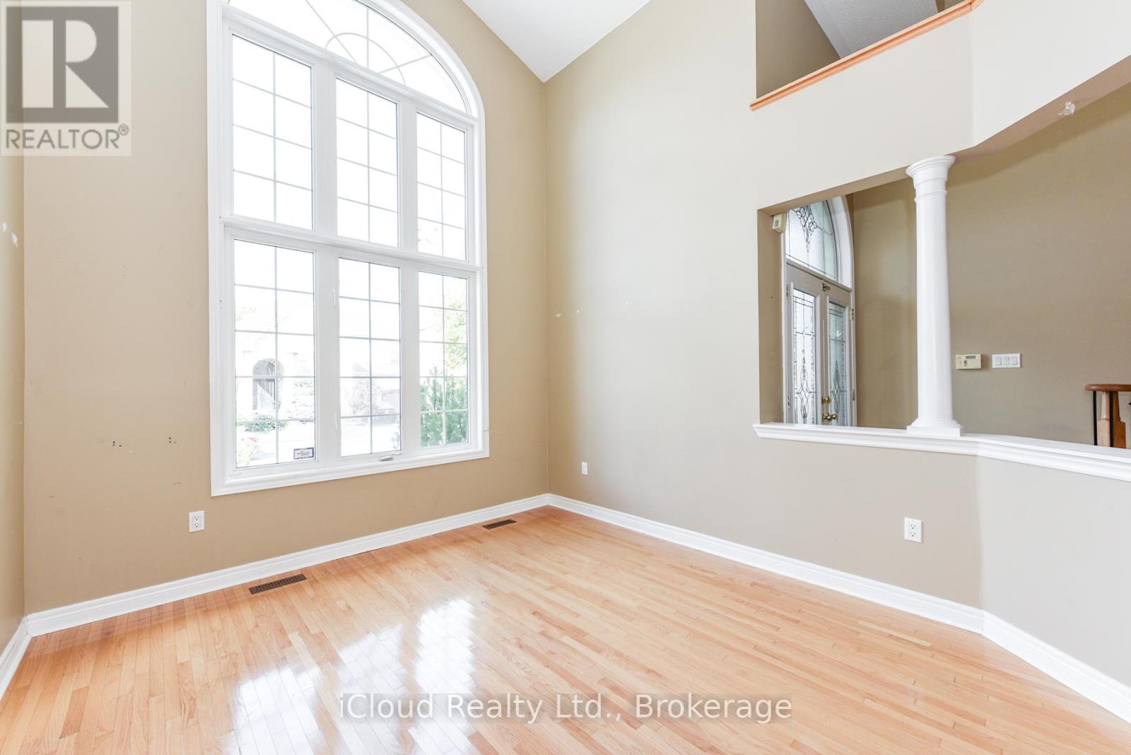 15 Cooperage Street, Brampton, Ontario  L6Y 5J2 - Photo 5 - W12322423