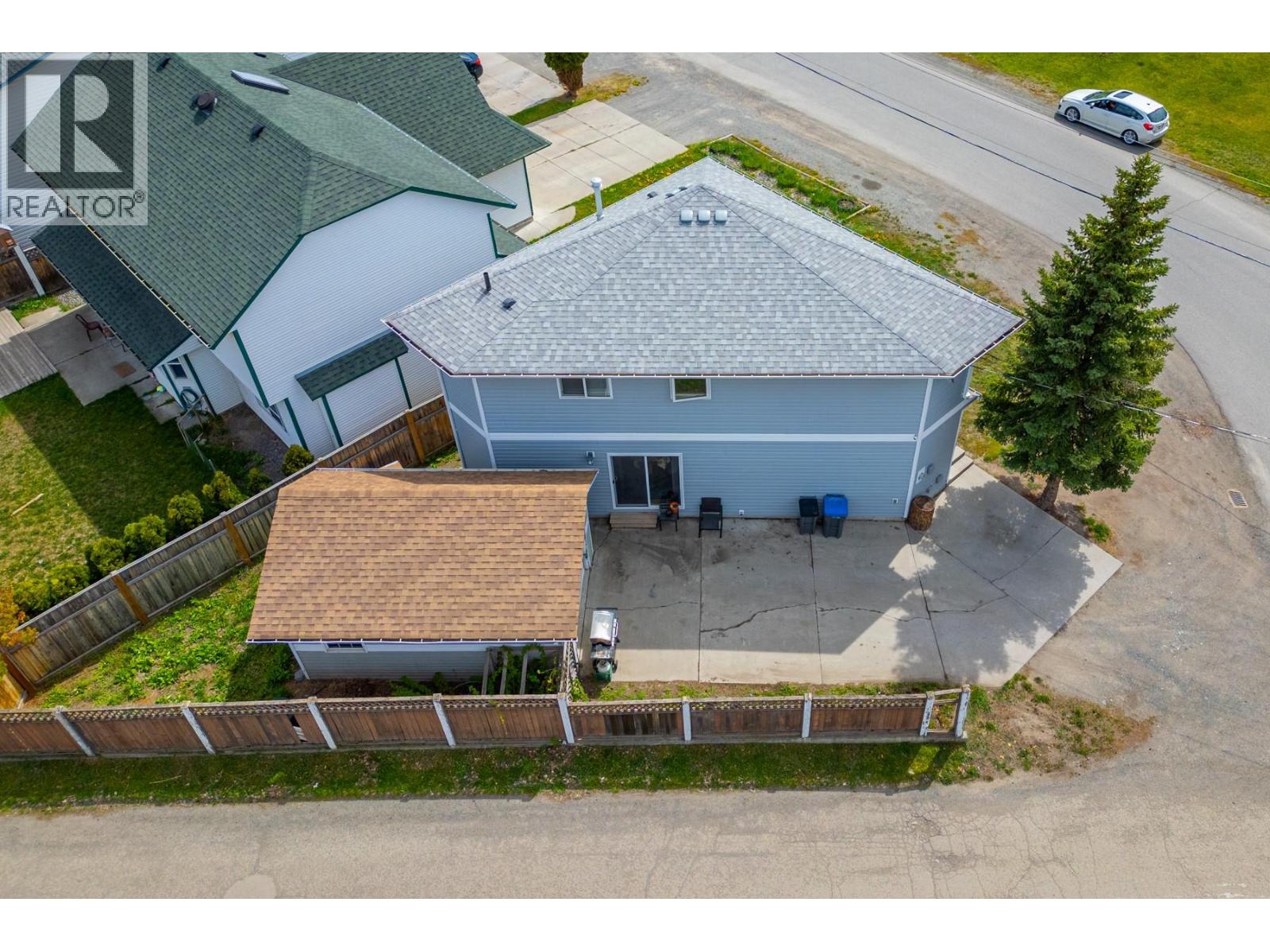 2101 Blackwell Avenue, Merritt, British Columbia  V1K 1H7 - Photo 2 - 10363997