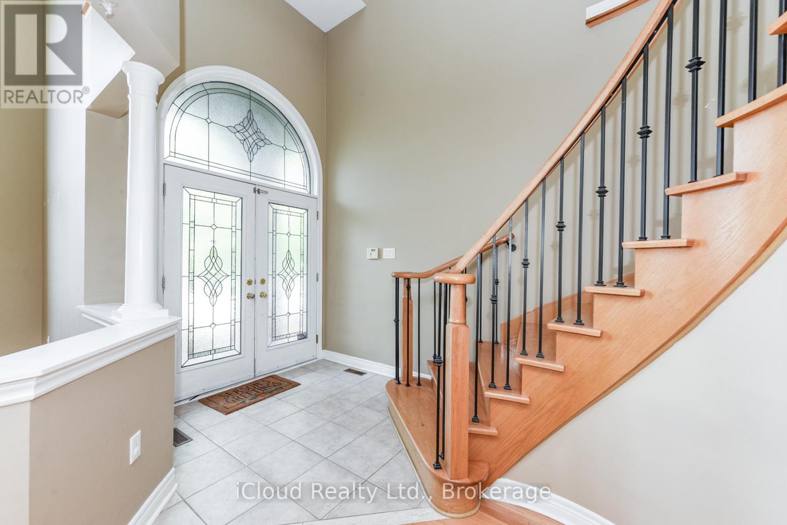 15 Cooperage Street, Brampton, Ontario  L6Y 5J2 - Photo 4 - W12322423