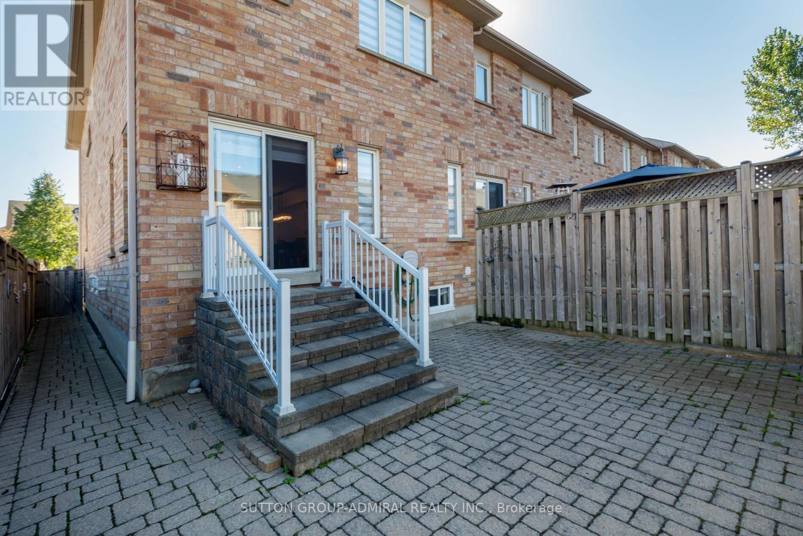 10 Oak Park Crescent, Vaughan, Ontario  L6A 0B3 - Photo 27 - N12450365