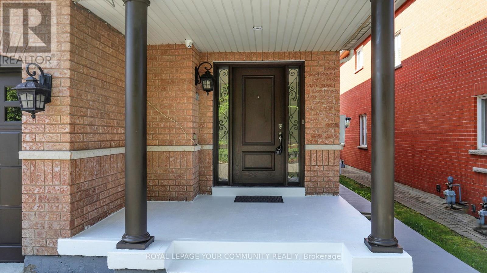 92 Laval Street, Vaughan (Vellore Village), Ontario  L4H 0P2 - Photo 3 - N12450377