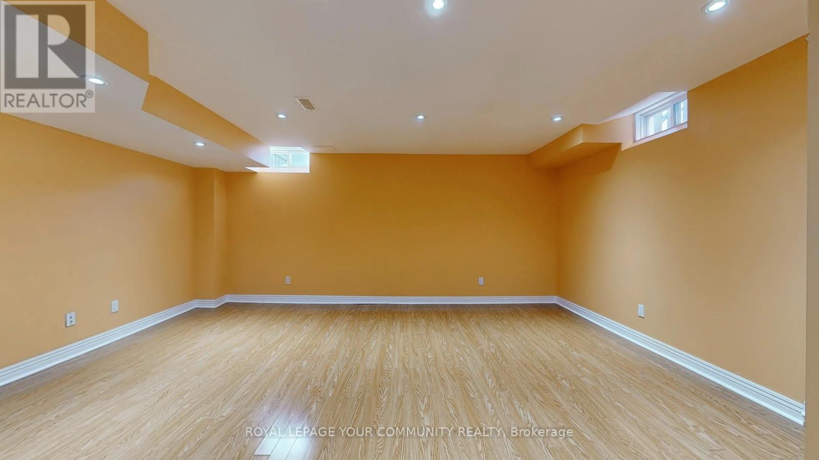 92 Laval Street, Vaughan (Vellore Village), Ontario  L4H 0P2 - Photo 32 - N12450377