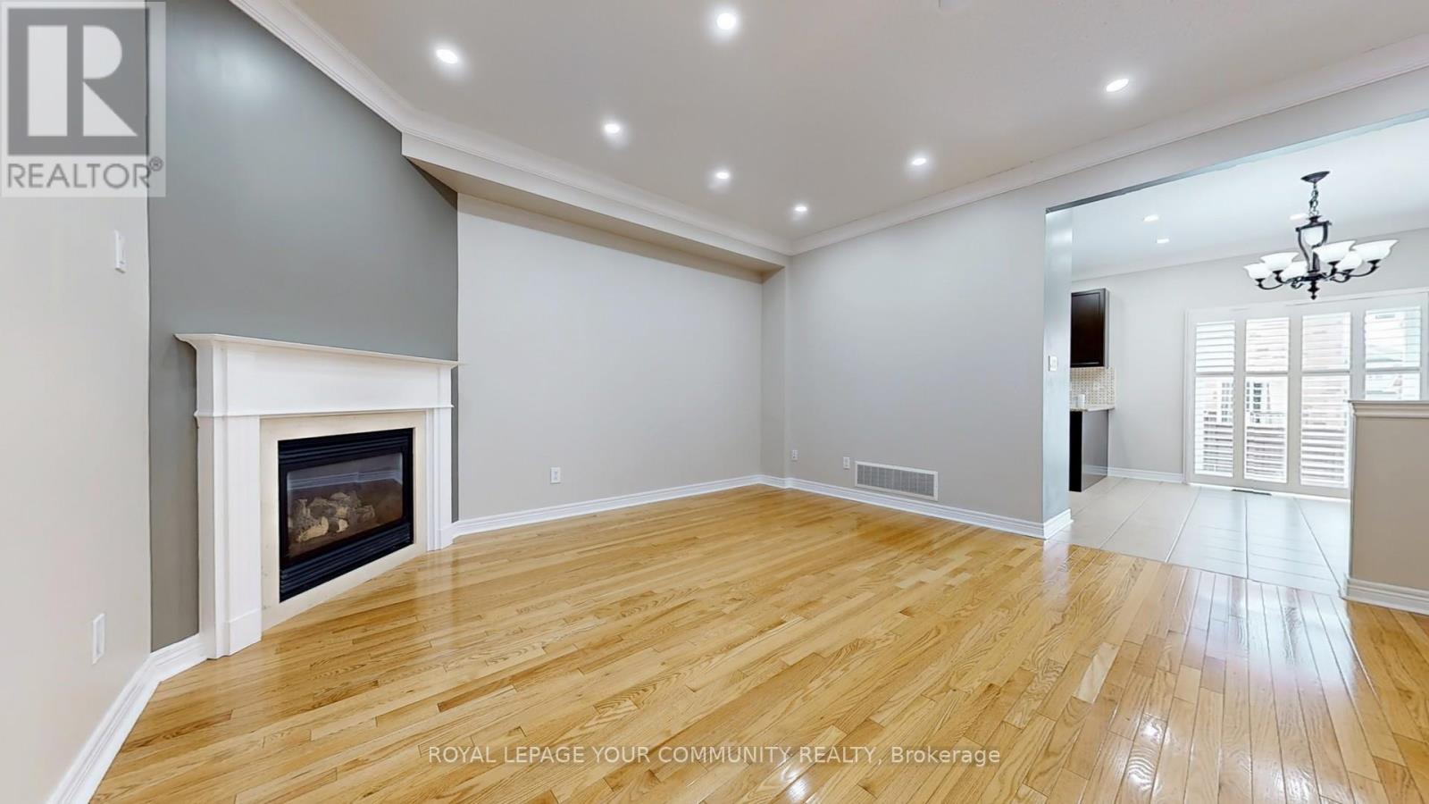 92 Laval Street, Vaughan (Vellore Village), Ontario  L4H 0P2 - Photo 6 - N12450377