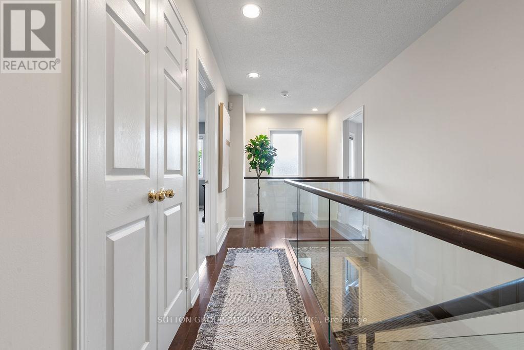 40 Joshua Court, Vaughan (Crestwood-Springfarm-Yorkhill), Ontario  L4J 8B6 - Photo 38 - N12450383