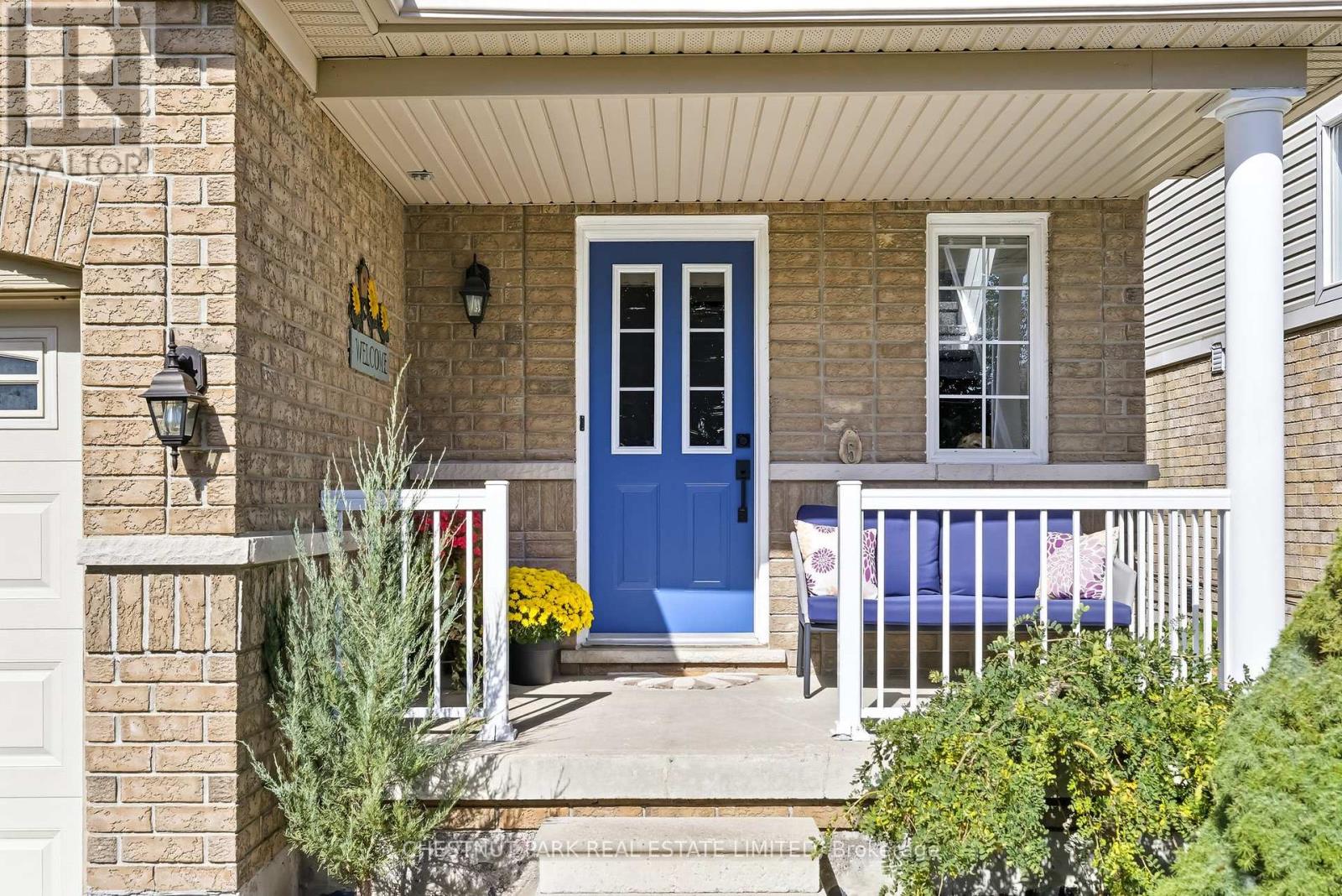 5 Bolster Lane, Uxbridge, Ontario  L9P 2A3 - Photo 2 - N12450416