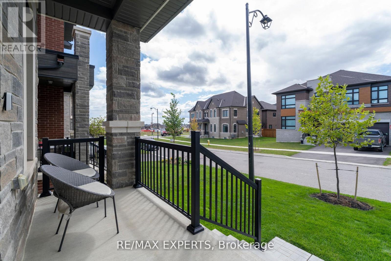 17 Kinburn Crescent, Vaughan, Ontario  L3L 0E9 - Photo 46 - N12450423