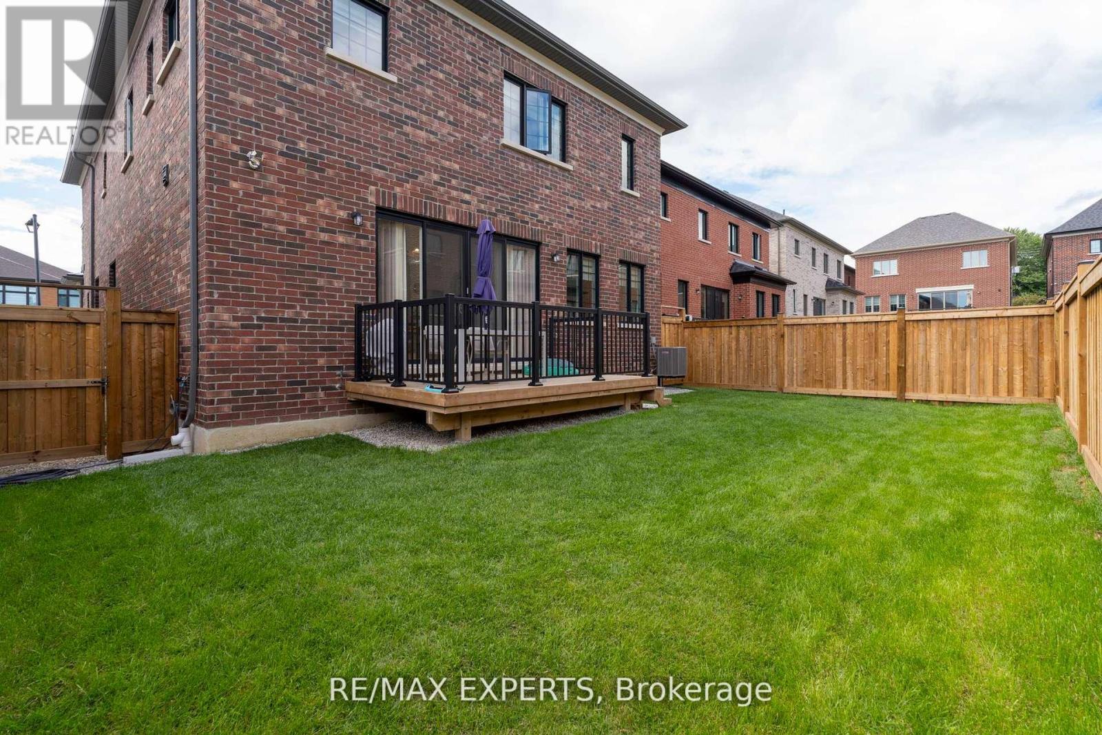 17 Kinburn Crescent, Vaughan, Ontario  L3L 0E9 - Photo 47 - N12450423