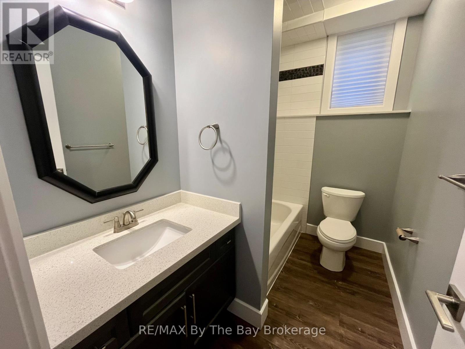 Bsmt - 3148 Mosley Street, Wasaga Beach, Ontario  L9Z 1V6 - Photo 10 - S12450454