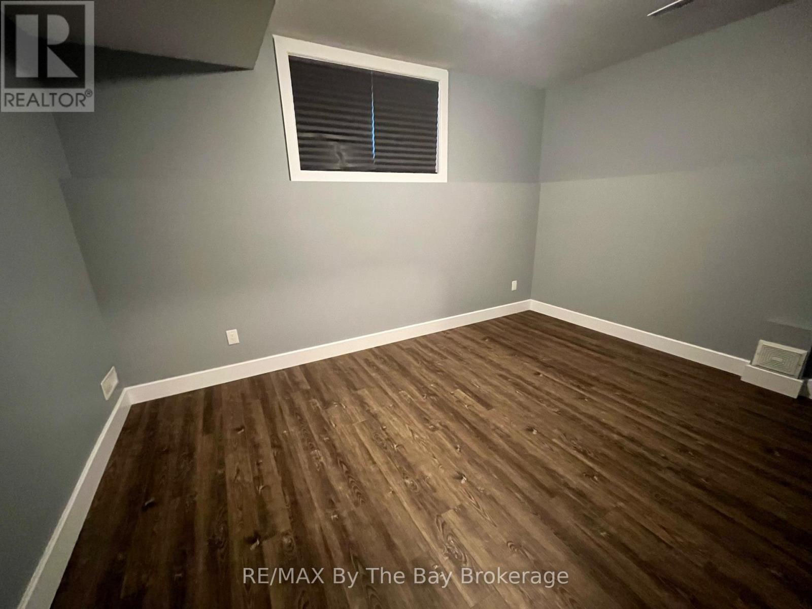 Bsmt - 3148 Mosley Street, Wasaga Beach, Ontario  L9Z 1V6 - Photo 12 - S12450454
