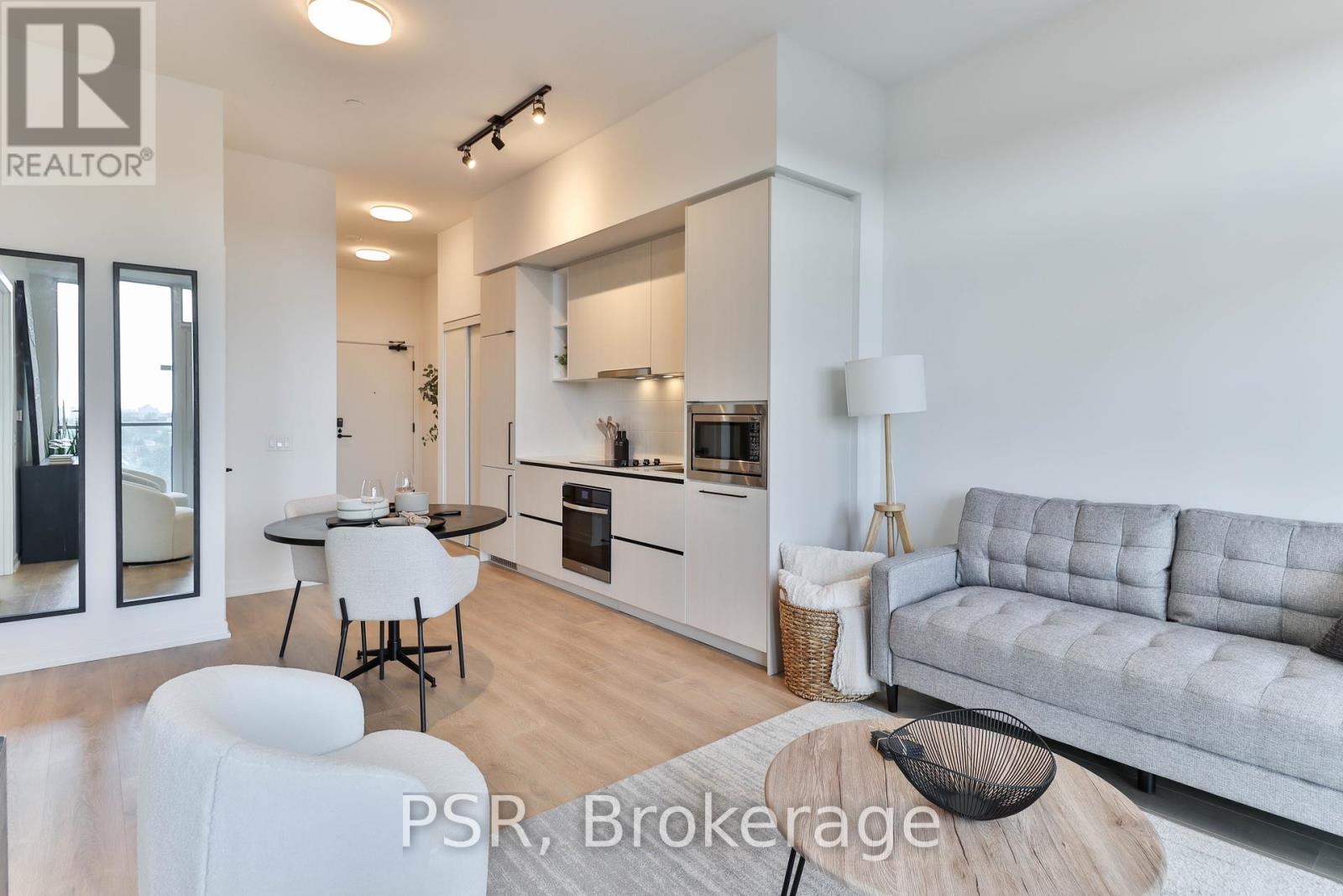 702 - 1285 DUPONT STREET, Toronto, Ontario