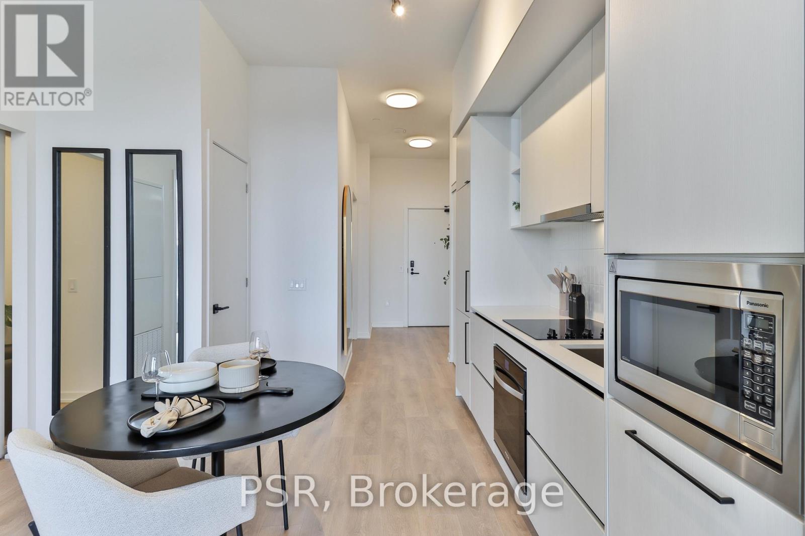 702 - 1285 Dupont Street, Toronto, Ontario  M6H 2A6 - Photo 5 - W12450319