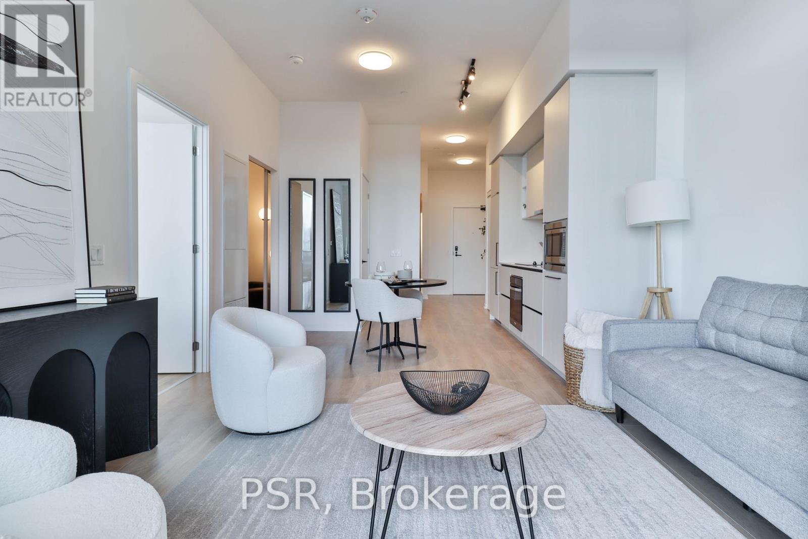 702 - 1285 Dupont Street, Toronto, Ontario  M6H 2A6 - Photo 8 - W12450319