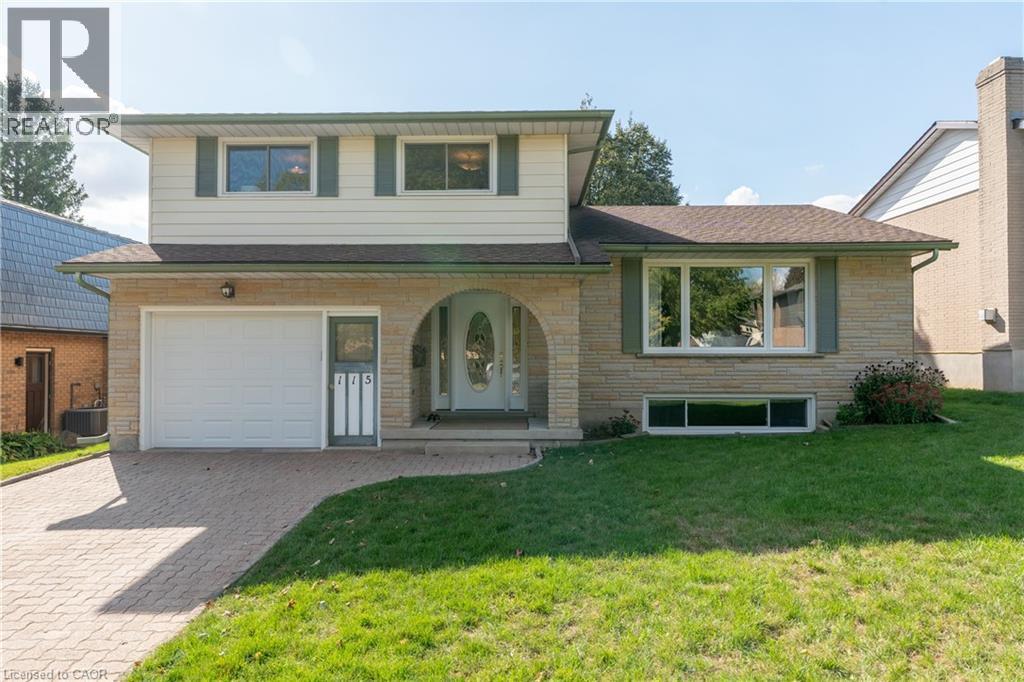 115 WHITE PINE Crescent, Waterloo, Ontario