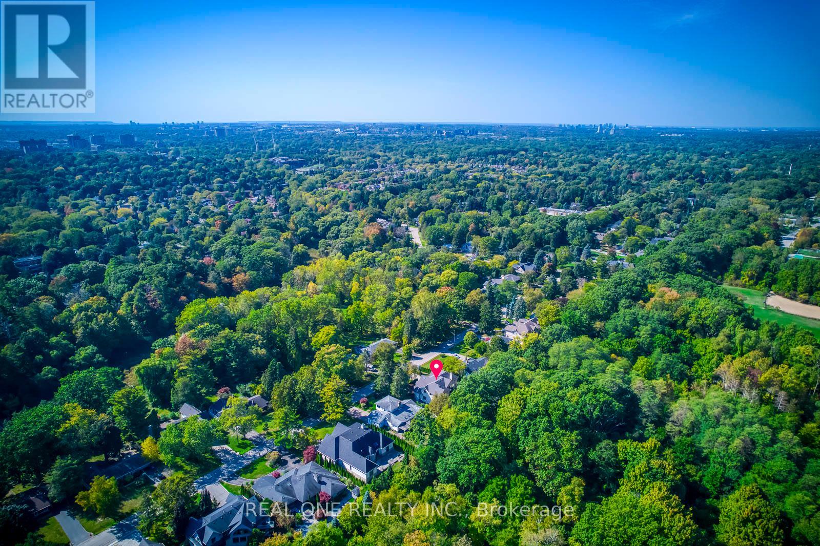 767 Parkland Avenue, Mississauga, Ontario  L5H 3G6 - Photo 15 - W12450419