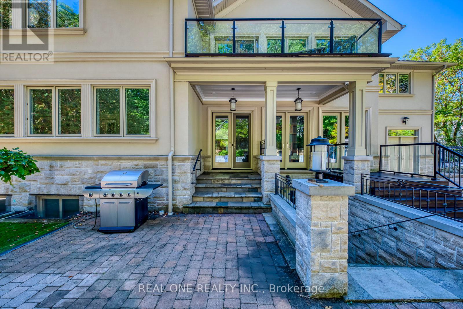 767 Parkland Avenue, Mississauga, Ontario  L5H 3G6 - Photo 33 - W12450419