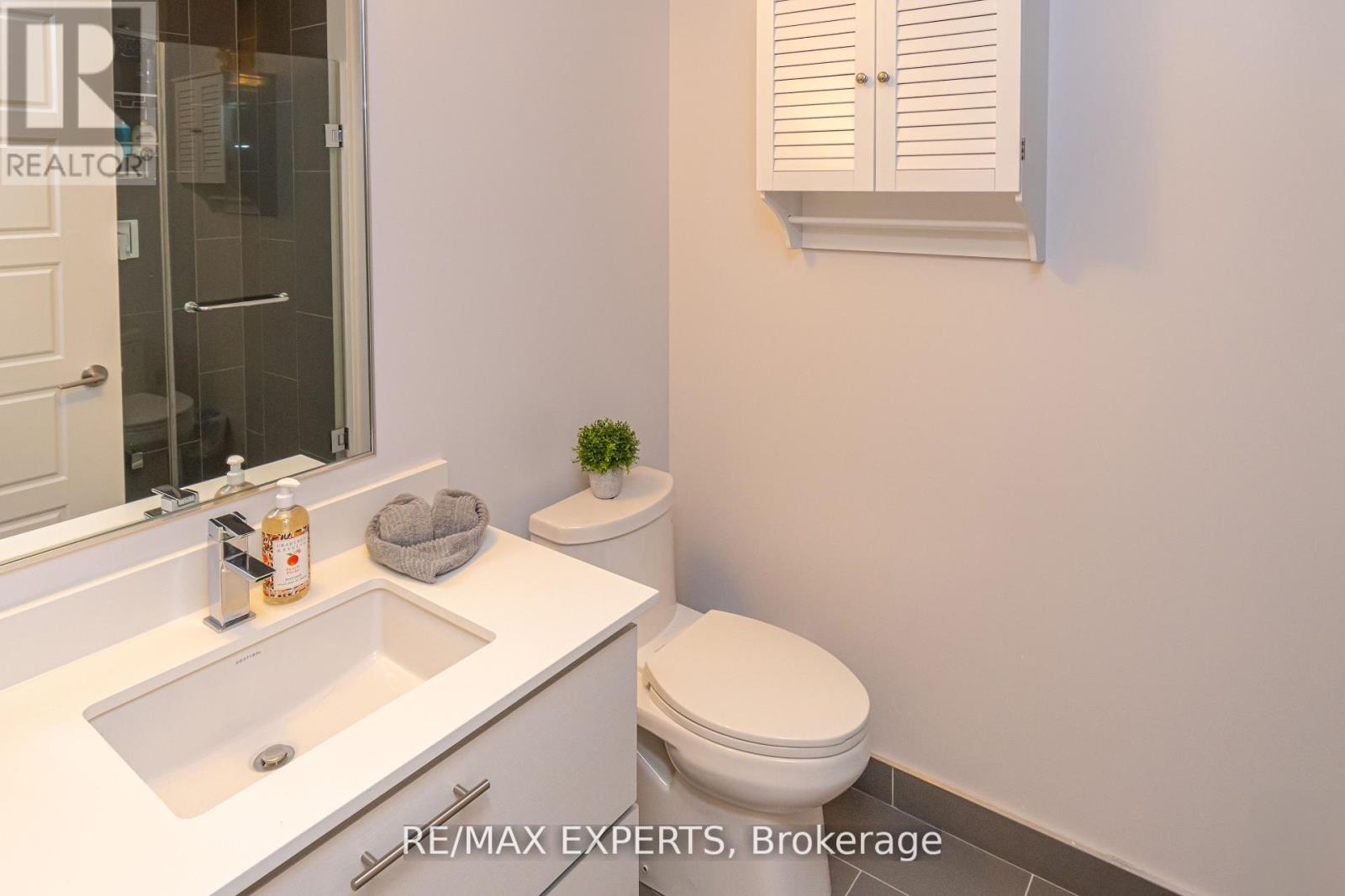 C315 - 301 Sea Ray Avenue, Innisfil, Ontario  L9S 0L8 - Photo 13 - N12450334