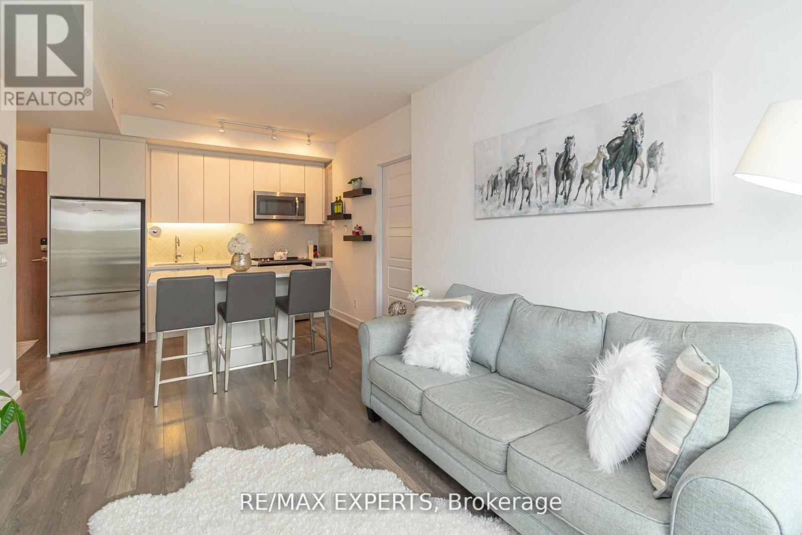C315 - 301 Sea Ray Avenue, Innisfil, Ontario  L9S 0L8 - Photo 7 - N12450334