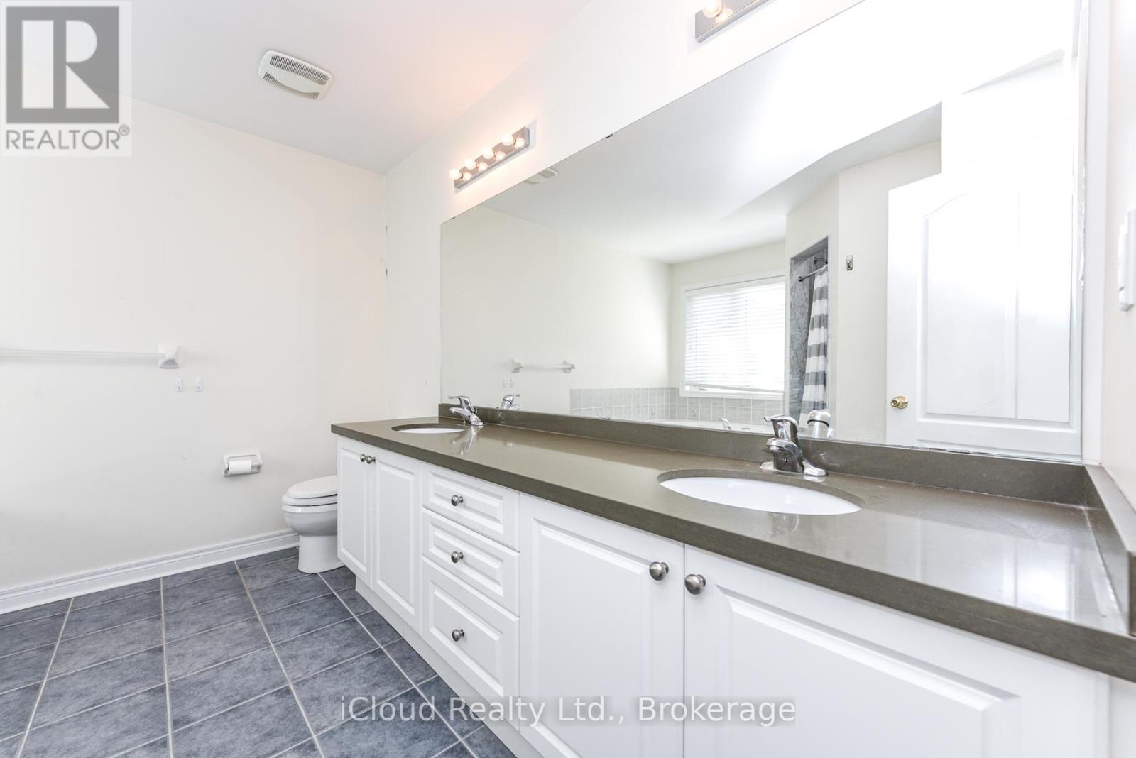 15 Cooperage Street, Brampton, Ontario  L6Y 5J2 - Photo 42 - W12322423
