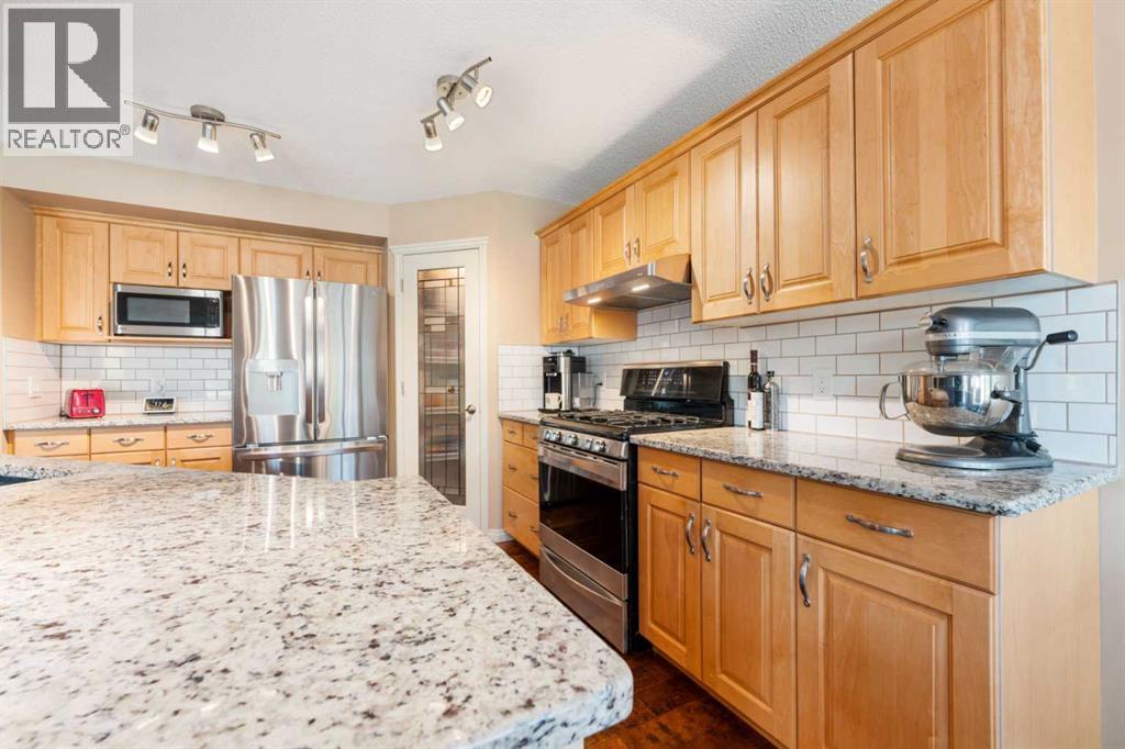 81 Tuscany Ravine Crescent Nw, Calgary, Alberta  T3L 2X2 - Photo 9 - A2260936