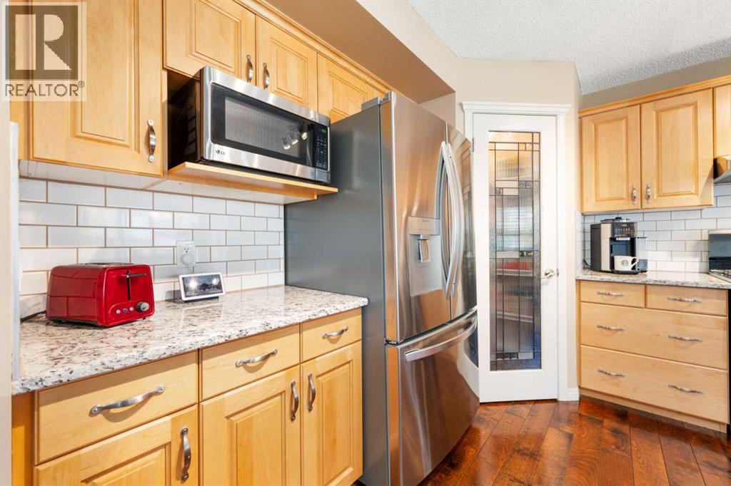 81 Tuscany Ravine Crescent Nw, Calgary, Alberta  T3L 2X2 - Photo 8 - A2260936