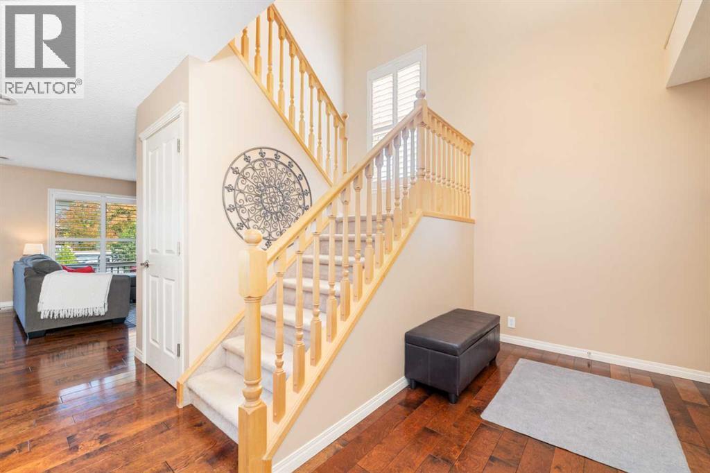 81 Tuscany Ravine Crescent Nw, Calgary, Alberta  T3L 2X2 - Photo 2 - A2260936