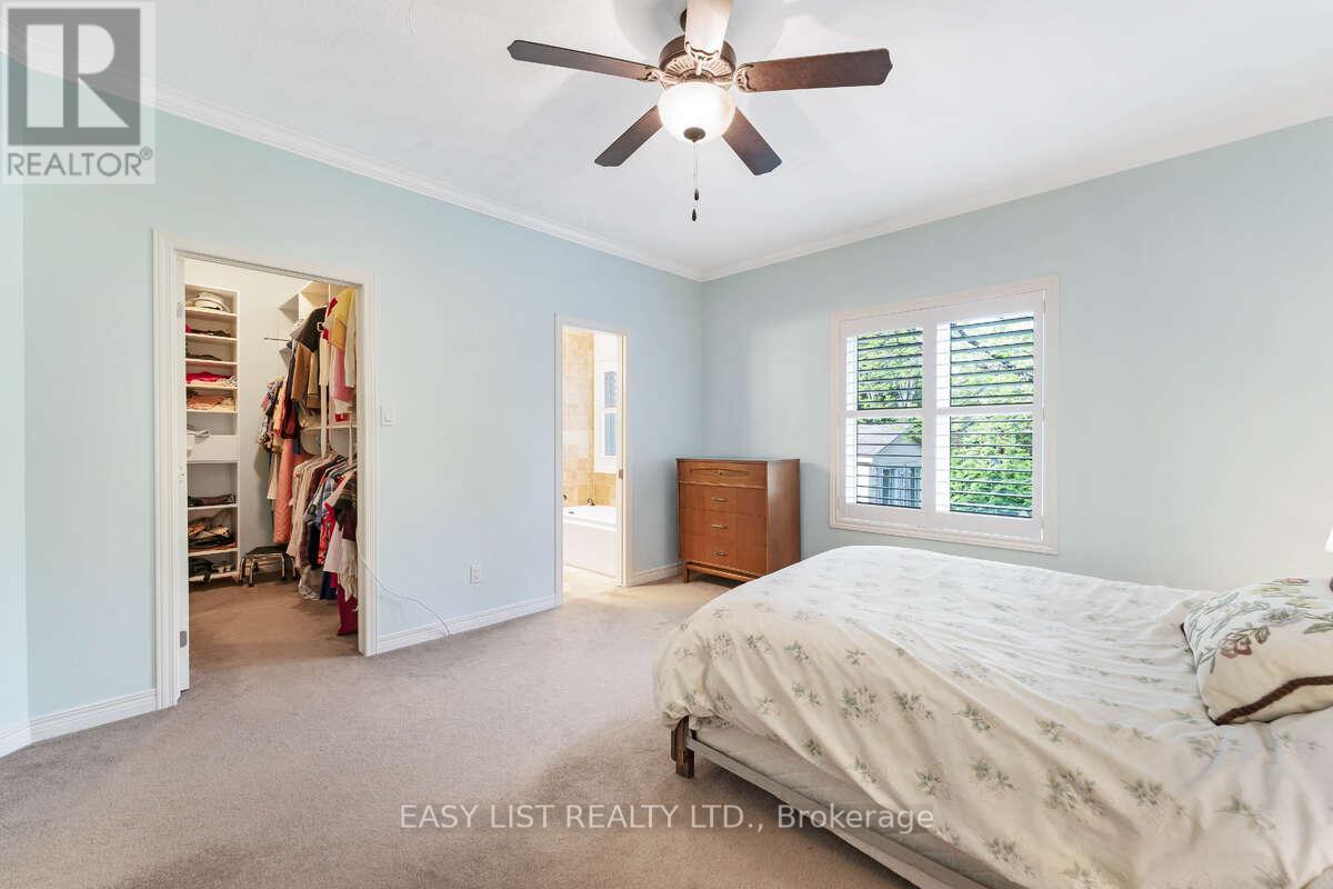 31 Forest Creek Drive, Ottawa, Ontario  K2S 1P9 - Photo 19 - X12450442