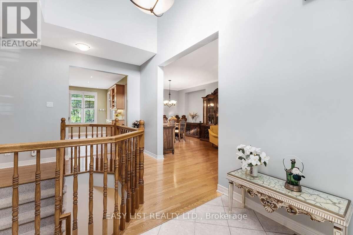 31 Forest Creek Drive, Ottawa, Ontario  K2S 1P9 - Photo 26 - X12450442