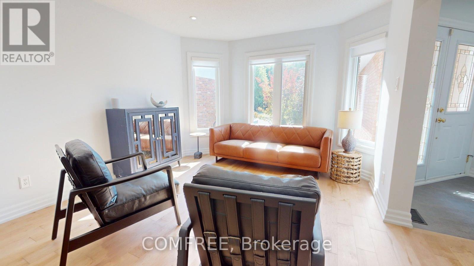 1234 Matheson Road, Ottawa, Ontario  K1J 1A7 - Photo 5 - X12450483